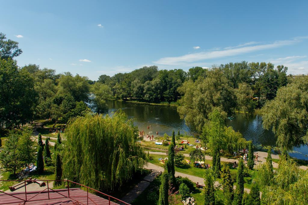 Zdybanka Sumy Exterior foto